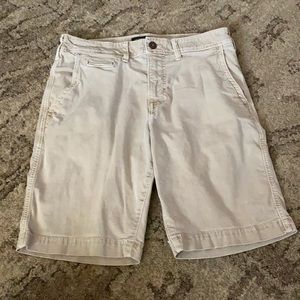 American Eagle khaki shorts size 30